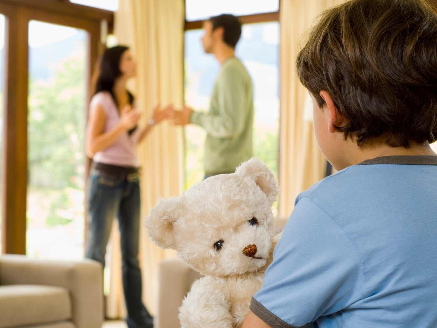 How Can a Florida Divorce Lawyer Help You & Some Basics of Florida Divorce Law
