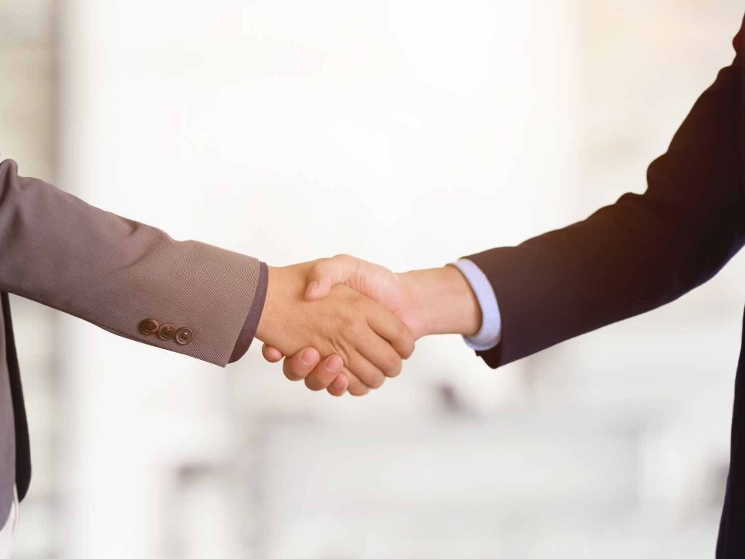 Wondering Whether You Need a Contract Negotiations Lawyer on Your Side?