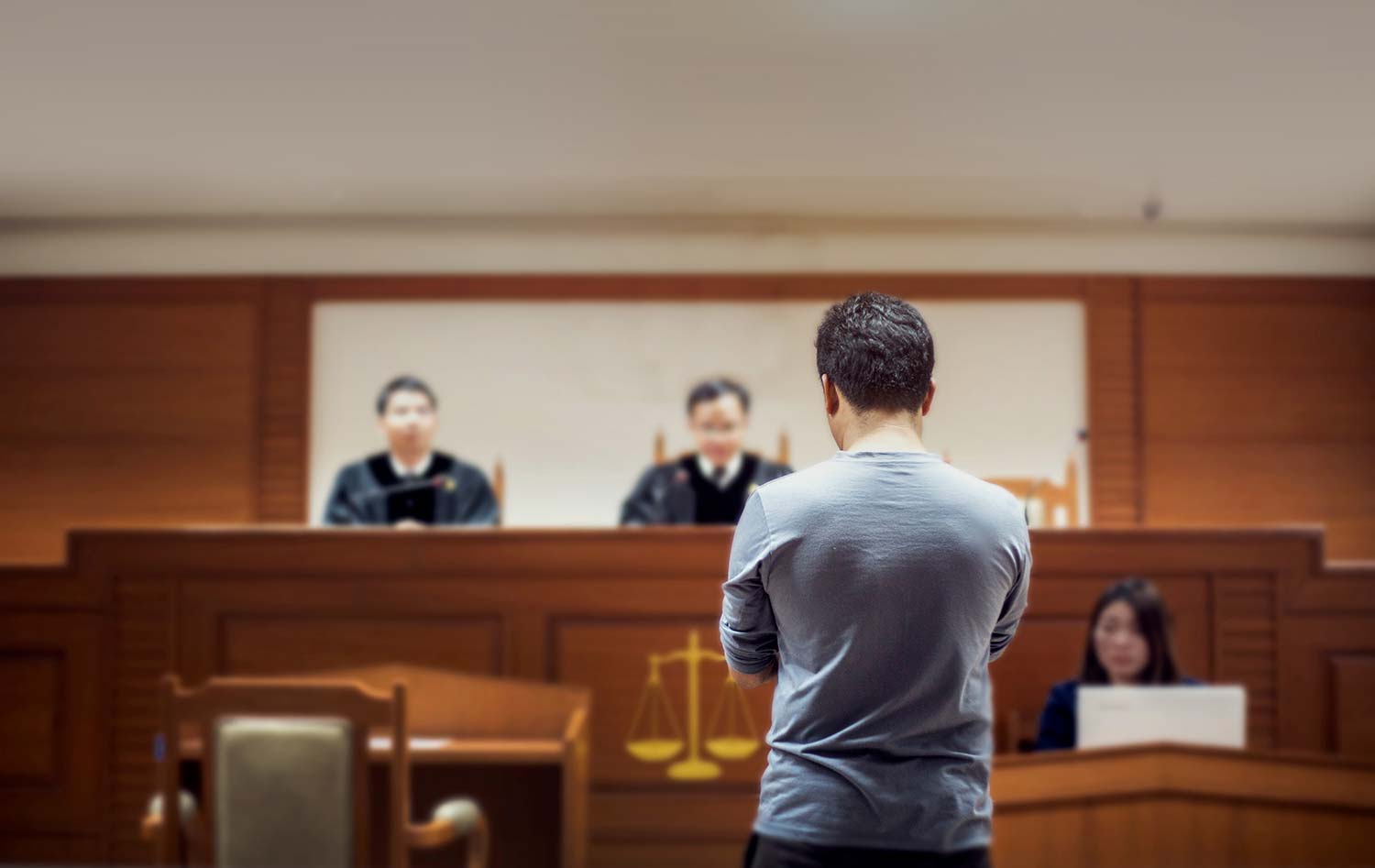 5 Reasons You Should Hire a Criminal Defense Lawyer