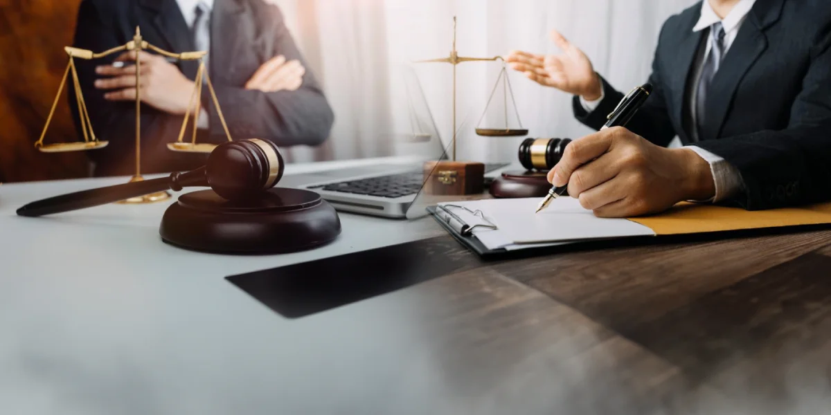 Attorney vs. Lawyer, What is the difference?